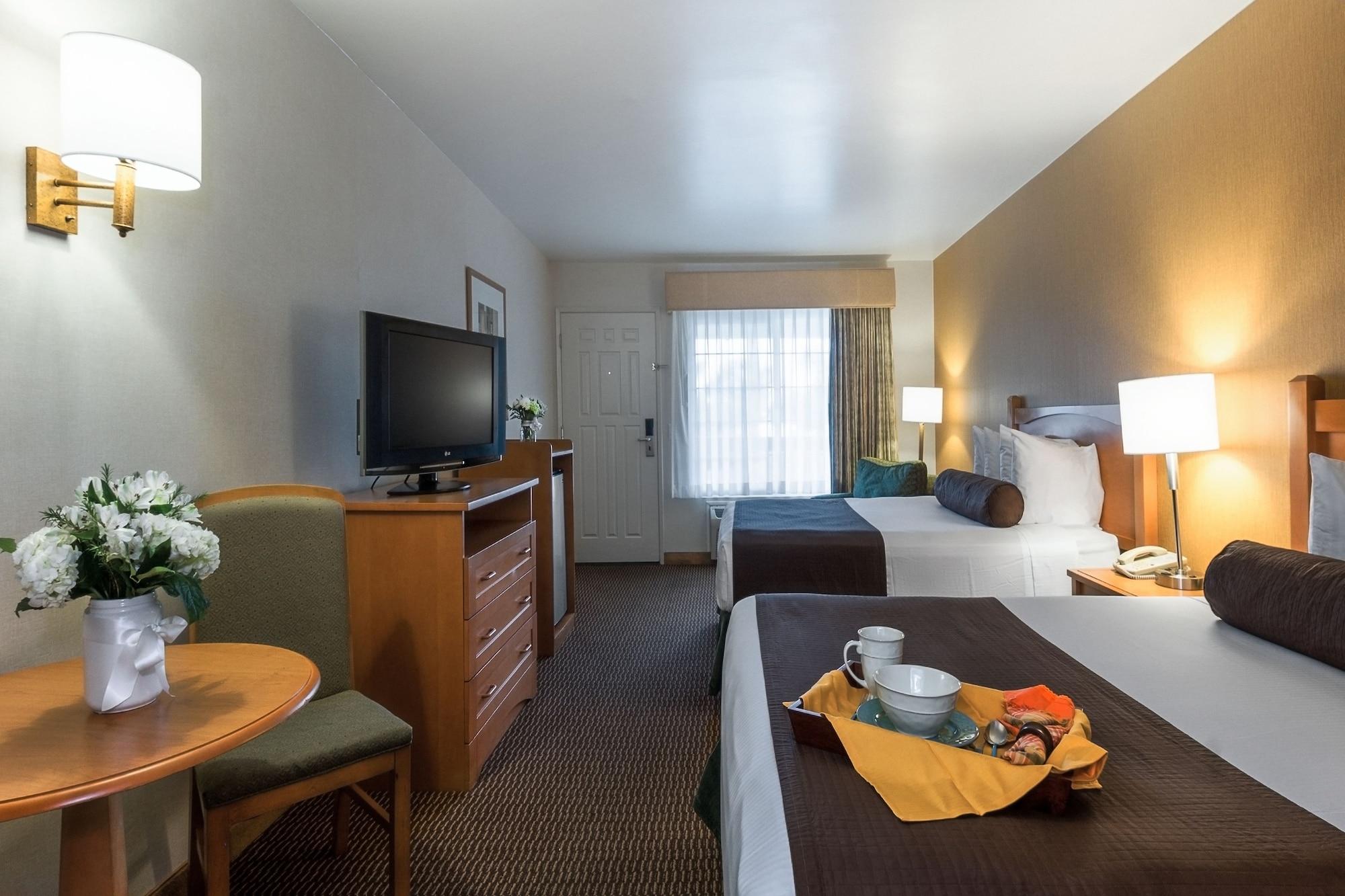 Ramada By Wyndham Costa Mesa/Newport Beach Buitenkant foto