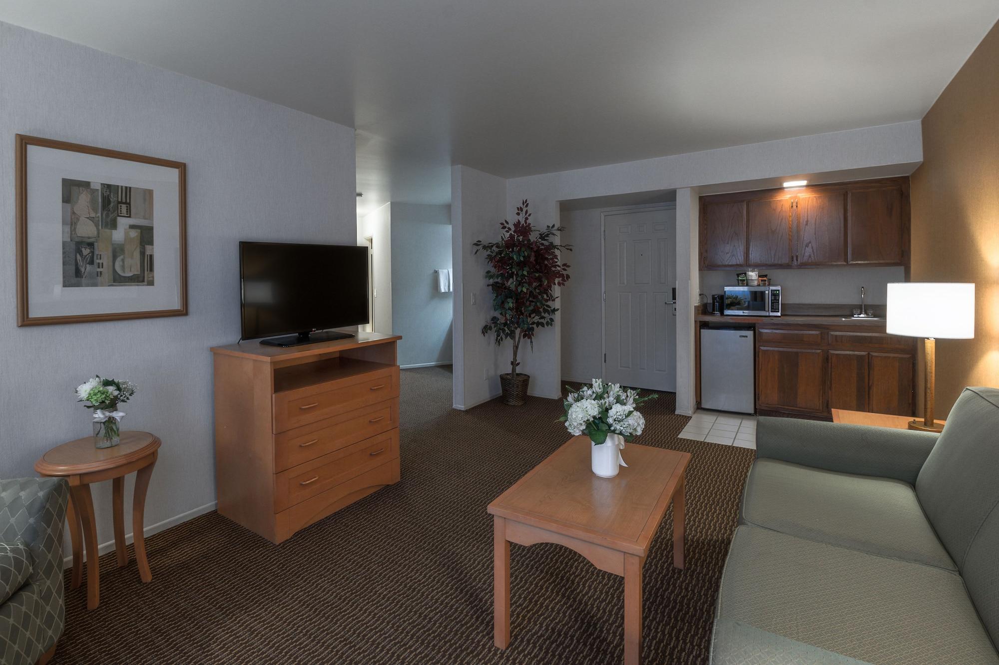 Ramada By Wyndham Costa Mesa/Newport Beach Buitenkant foto