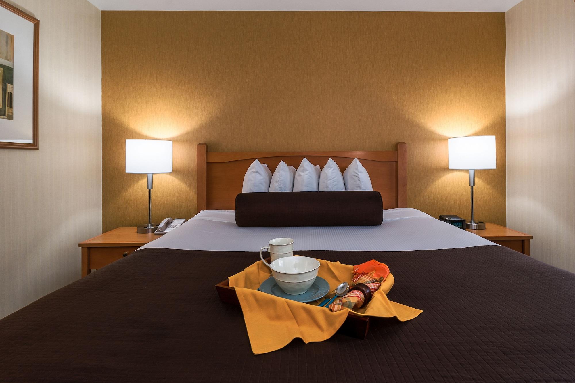 Ramada By Wyndham Costa Mesa/Newport Beach Buitenkant foto