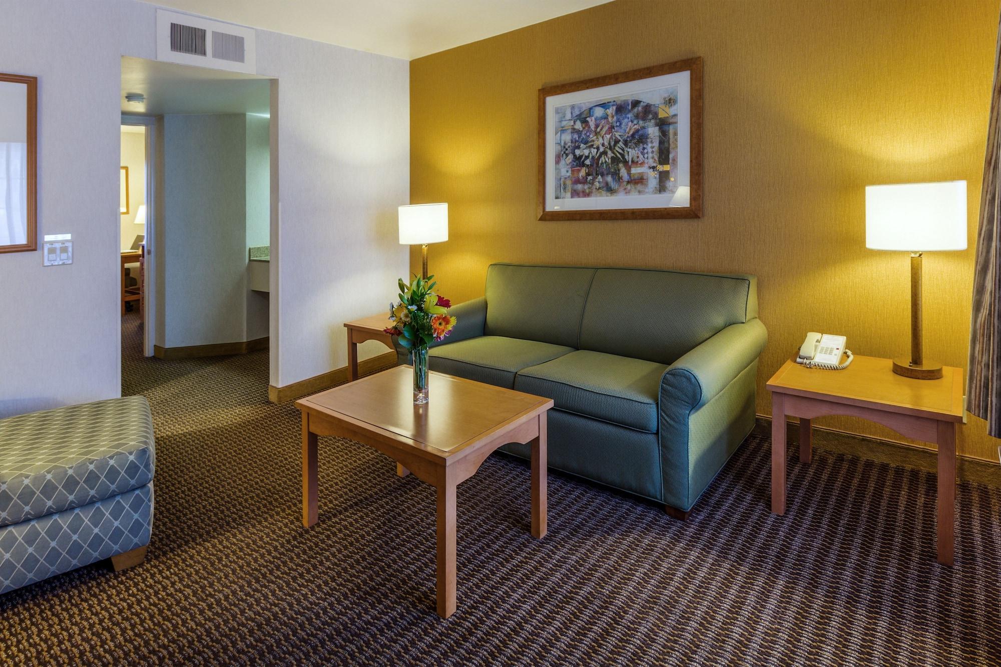 Ramada By Wyndham Costa Mesa/Newport Beach Buitenkant foto